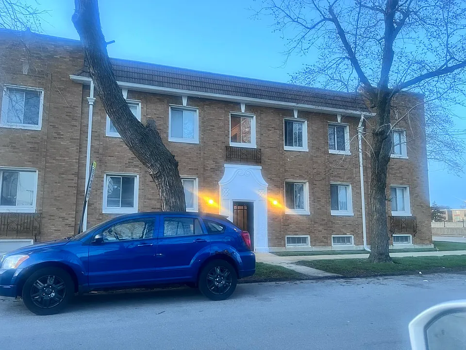 30-32 W 82nd St #2E