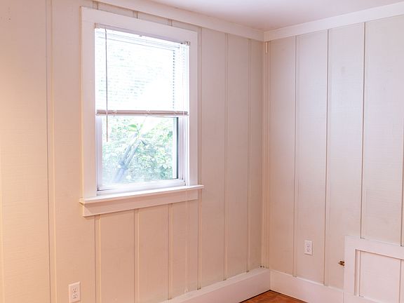 5th image of 323 Riverland Dr #3