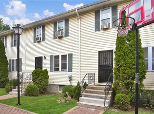 462 S 4th Ave, Mount Vernon, NY 10550