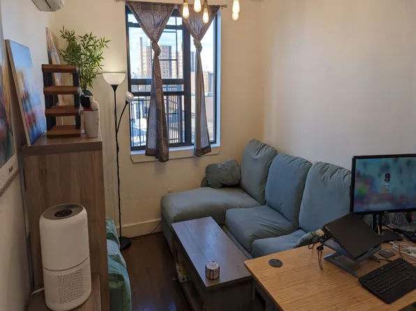 2077a Fulton Street 5B image 1 of 9