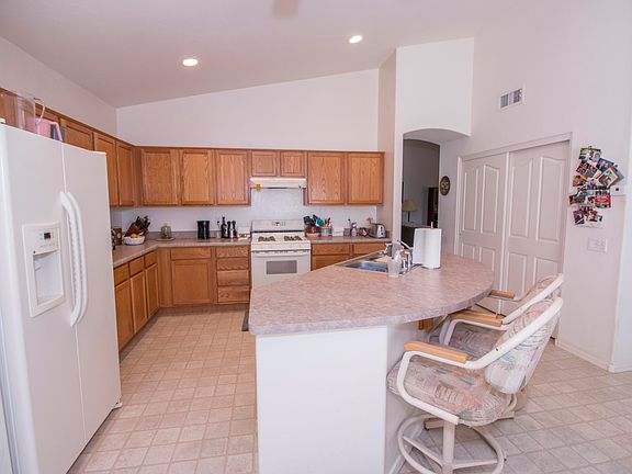 4th image of 39037 S Windwood Dr