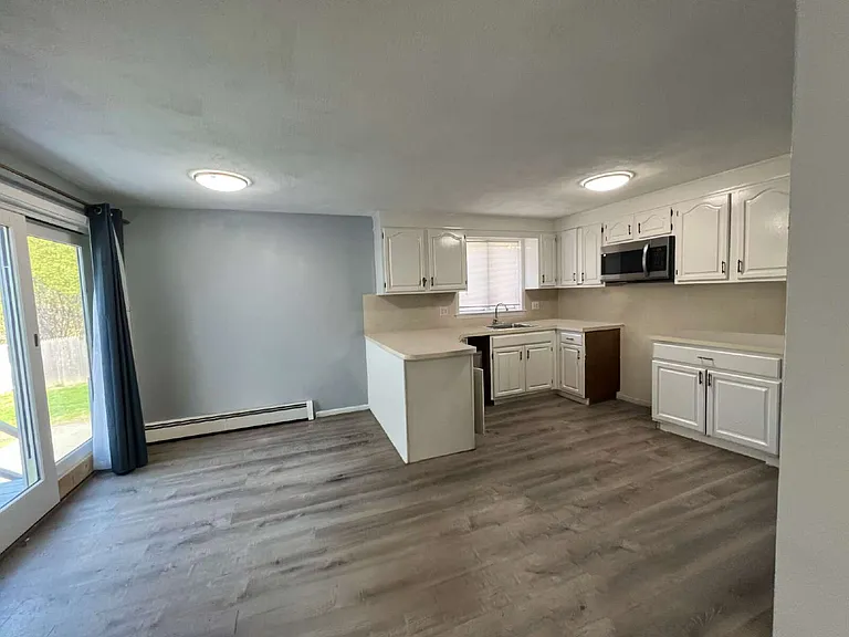 1 Eagan Pl — Photo 4