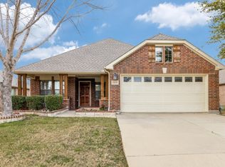 2916 Albares, Grand Prairie, TX 75054