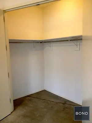 Rented by Bond New York | media 31