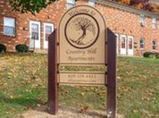 126 Country Hill Rd #CH-11, Orwigsburg, PA 17961
