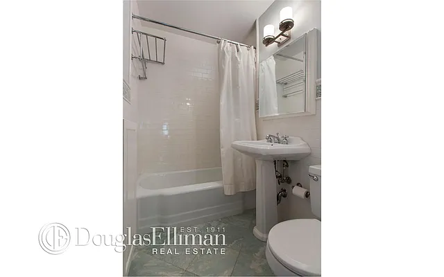 Sold by Douglas Elliman | media 9