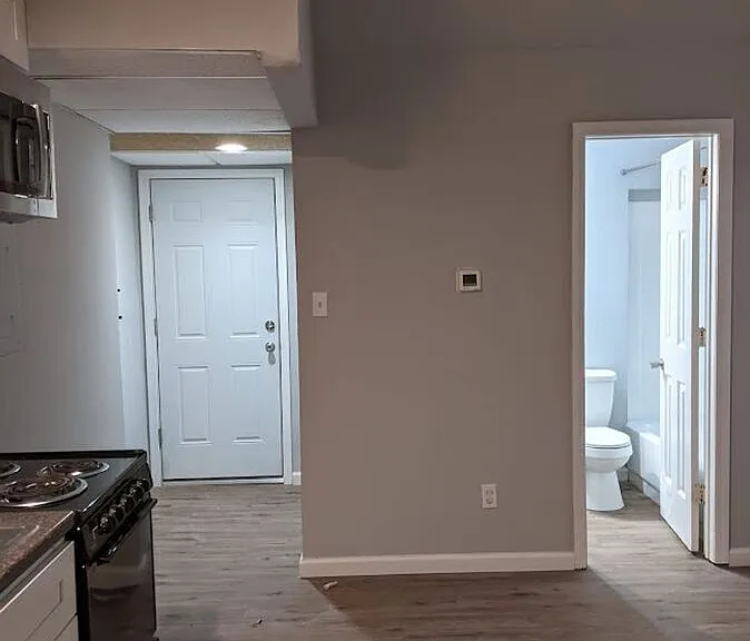 825 N Market St #2 — Photo 3