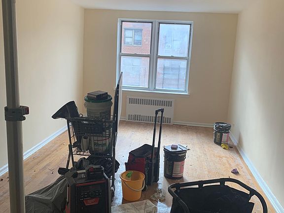 3rd image of 660 Thwaites Pl #58