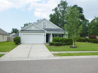 100 Maypop Dr, Goose Creek, SC 29445