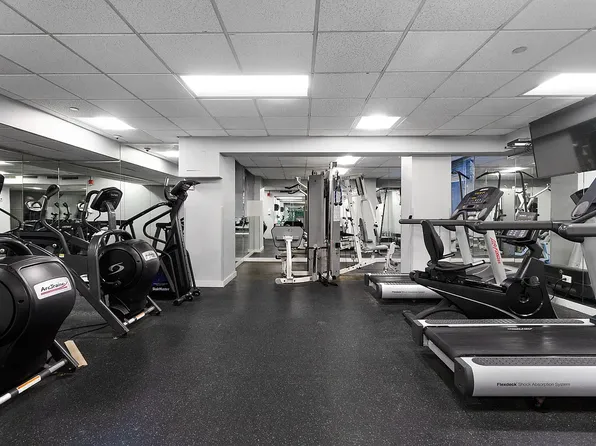 240 West 73rd Street image 4 of 8