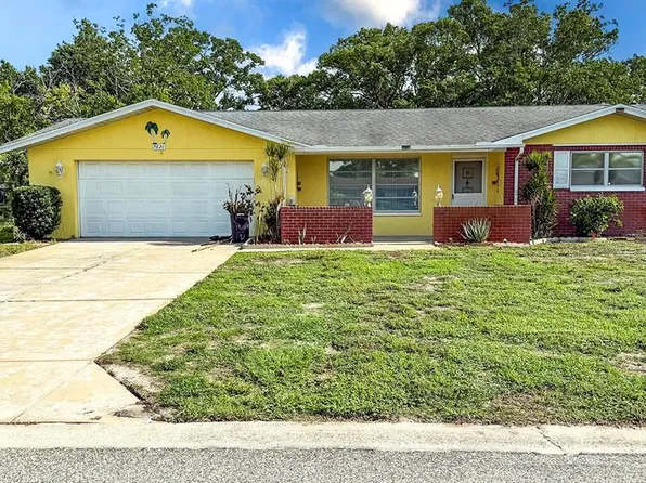 7621 Rosewood Dr, Port Richey, FL 34668