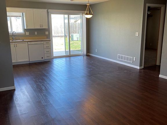 5th image of 513 Stonedale Dr
