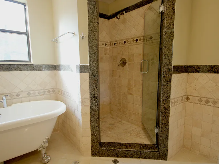 747 Bayliss Dr — Photo 21