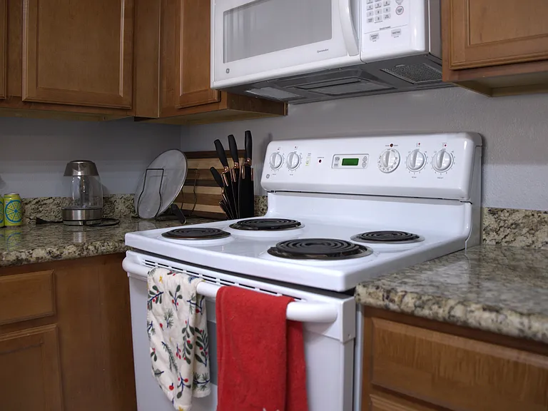 3456 Castle Glen Dr #273 — Photo 5