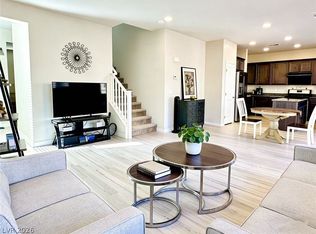 8938 Whitten Park Ave, Las Vegas, NV 89148