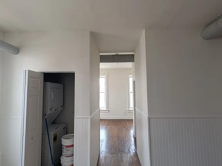 1362 N Bosworth Ave #2A — Photo 4