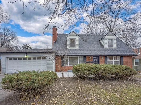 7711 Grand Ave, Kansas City, MO 64114