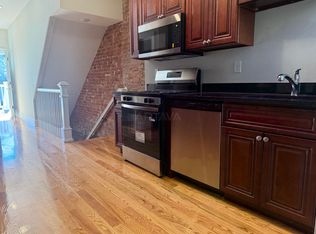 5 Homer Sq #1, Somerville, MA 02143