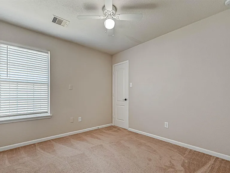 22138 Orchard Dale Dr — Photo 20