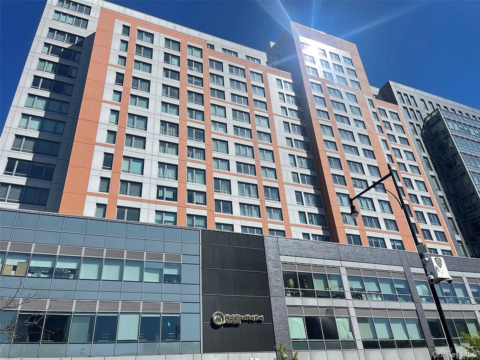 1st image of 13835 39th Ave #16A17A