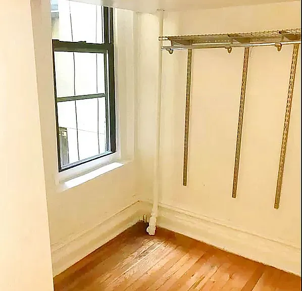 168 Stanton St #4C — Photo 2