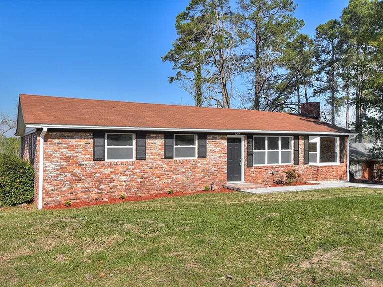 2202 Vireo Dr — Photo 3