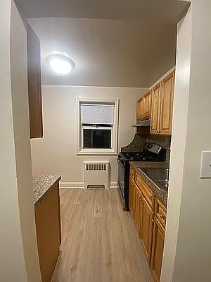 3rd image of 25 Claire Ct #2A