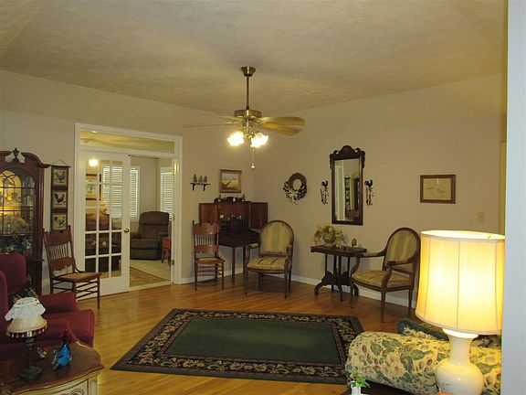 5th image of 2165 Old Fowlkes Rd