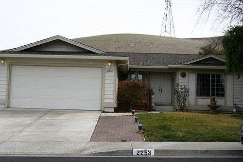 1st image of 2253 Jacqueline Dr