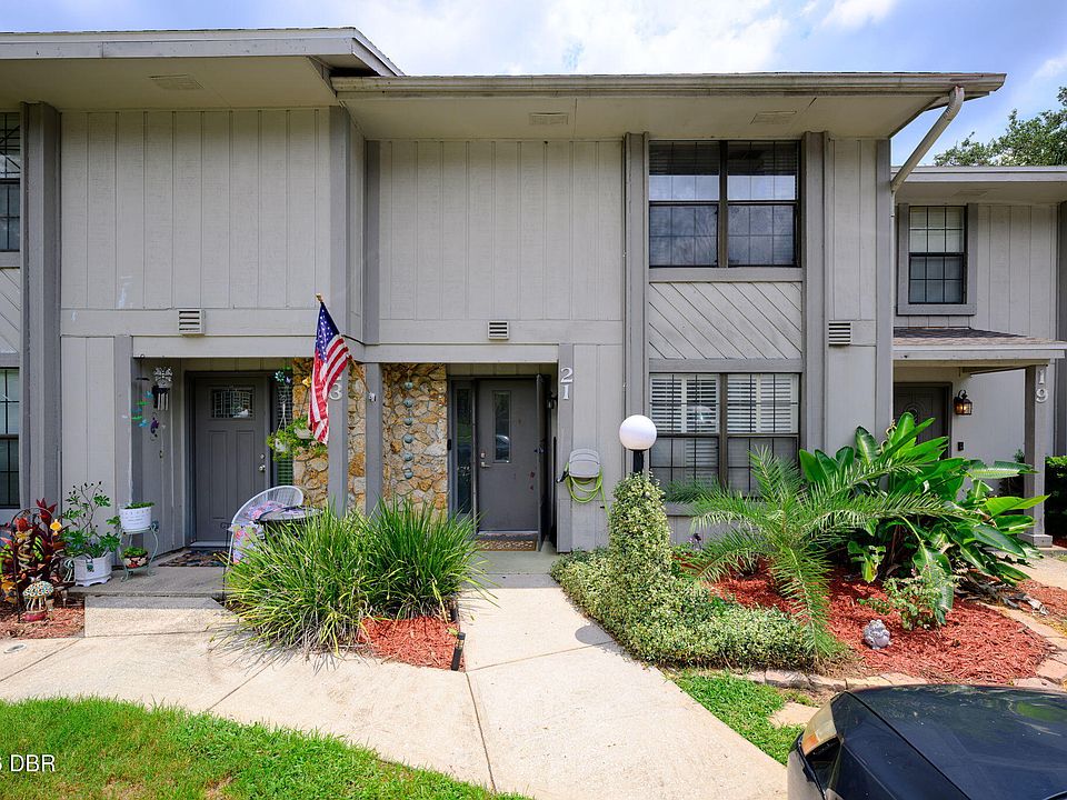 1st image of 21 Oakwood Park