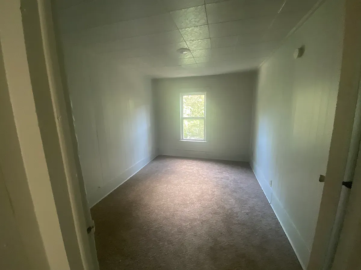 59 Park Ave — Photo 3