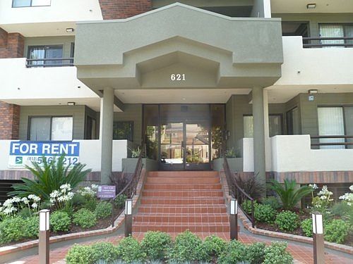 1st image of 621 N Louise St APT 12