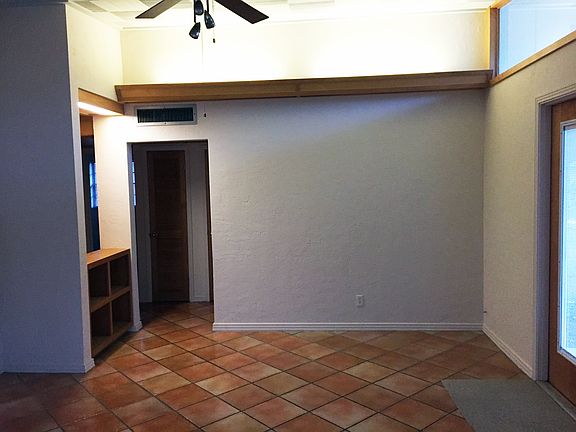 4th image of 4628 W Bay Villa Ave