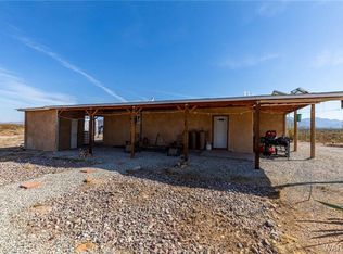 2620 W Voss Rd, Yucca, AZ 86438
