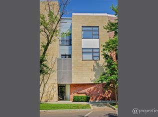 3727 N Wolcott Ave #P-8, Chicago, IL 60613