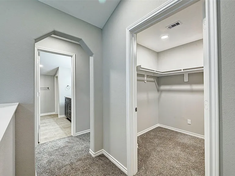 268 Sunrise Dr — Photo 35