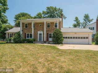 5610 Broadmoor St, Alexandria, VA 22315