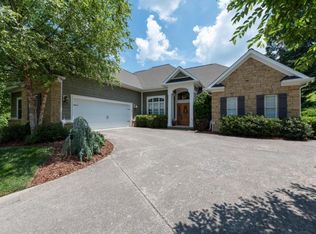 2199 Highland Falls Ct, Johnson City, TN 37615