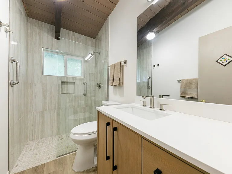 1284 Lanny Ln — Photo 18