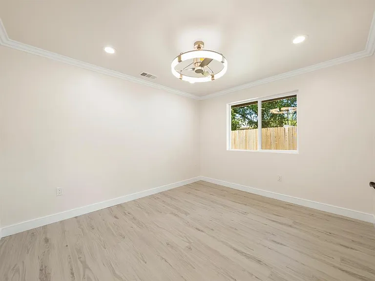 6122 Friendly Ct — Photo 16
