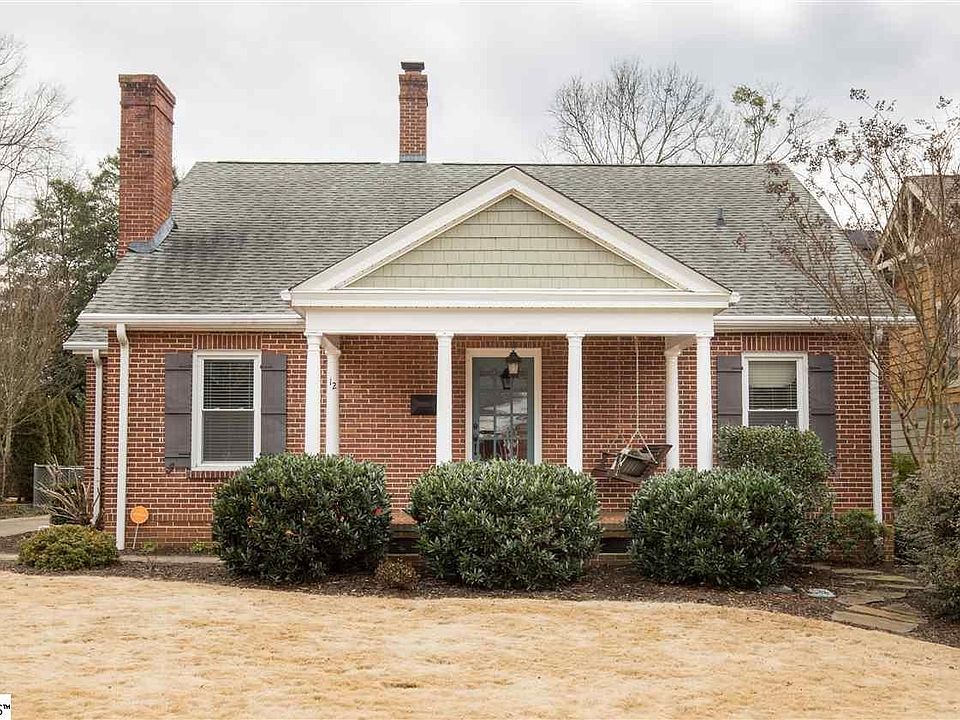 1st image of 12 Kenwood Ln