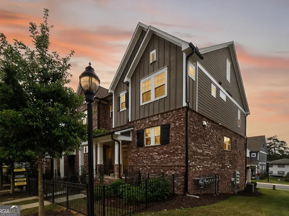 2748 Bell Dr SE, Smyrna, GA 30080