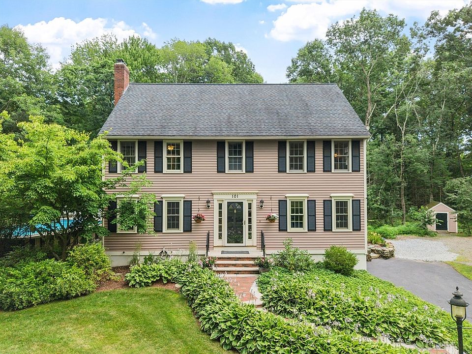 1st image of 101 Bruin Hill Rd