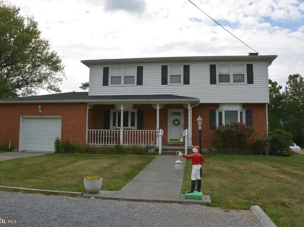302 Fair Ln, Winchester, VA 22603