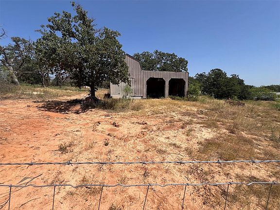 5th image of Wild Hill Oak Dr