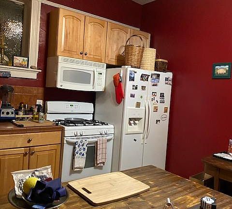 5th image of 2120 W Main St Floor A-2
