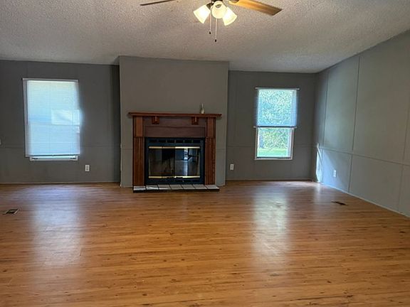 5th image of 83 Walden Rd