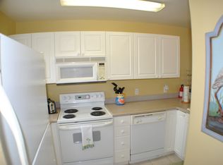 303 Ocean Park Ln, Cape Canaveral, FL 32920