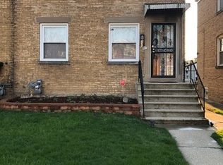 330 Hyde Park Ave, Bellwood, IL