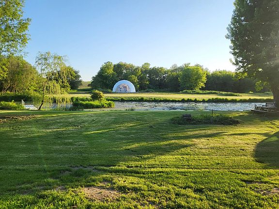 3rd image of 4414 N Tower Rd